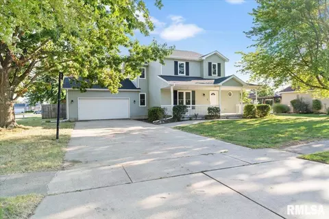 508 Cumberland Dr, Chatham, IL 62629