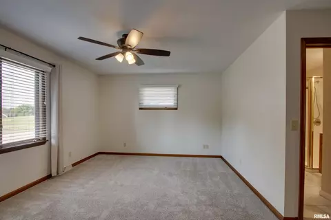 2131 Cherry Ln, Quincy, IL 62305 photo 13
