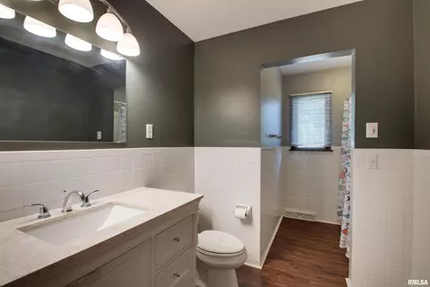 2131 Cherry Ln, Quincy, IL 62305 photo 8