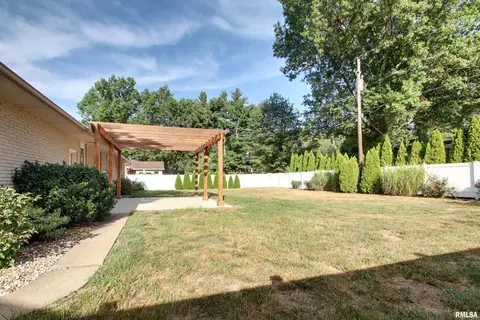 2131 Cherry Ln, Quincy, IL 62305 photo 20