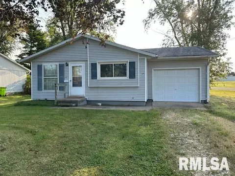 610 Gladstone Rd, Jacksonville, IL 62650