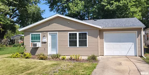 1989 Baird Ave, Galesburg, IL 61401