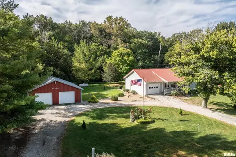 1258 N 223rd Ln, Payson, IL 62360