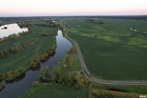 5520-5720 Lyter Rd, Quincy, IL 62305