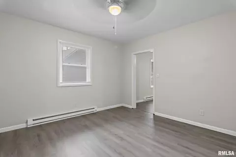 831 S 14th St, Springfield, IL 62703 photo 17