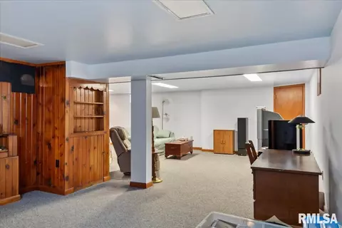 Other - 1405 Monument Ave, Springfield, IL 62702 photo 8 of 10