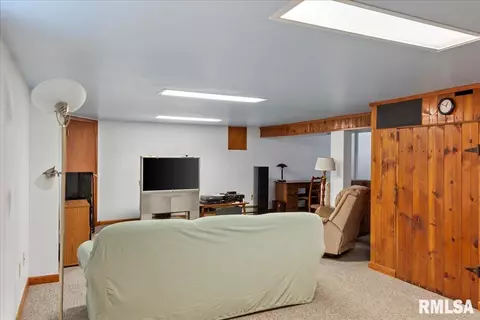 Other - 1405 Monument Ave, Springfield, IL 62702 photo 5 of 10