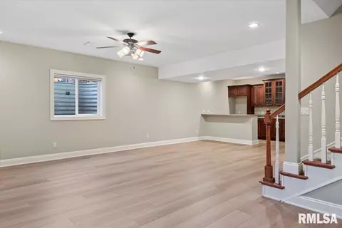 Living - 1801 Blue Stone Dr, Springfield, IL 62711 photo 8 of 11