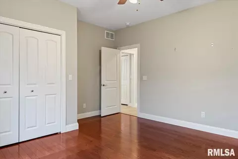 Bedroom - 1801 Blue Stone Dr, Springfield, IL 62711 photo 1 of 12