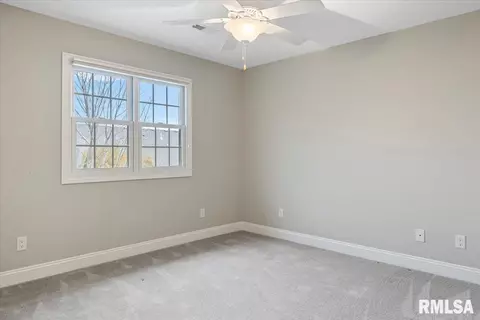 Bedroom - 1801 Blue Stone Dr, Springfield, IL 62711 photo 4 of 12