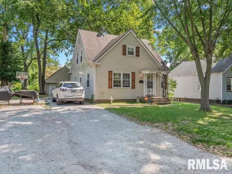 2212 S 13th St, Springfield, IL 62703 photo 3
