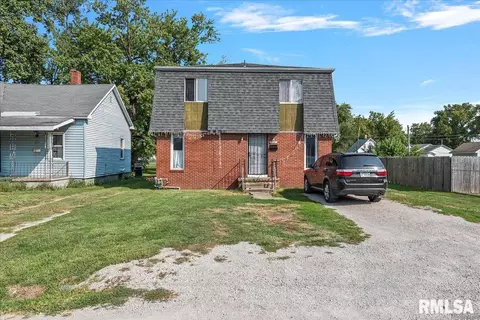 2215 E Cedar St, Springfield, IL 62703