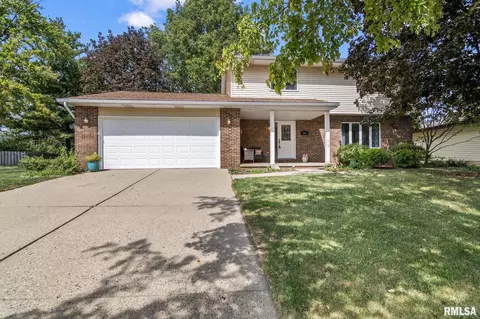 1101 Green Meadow Ln, Springfield, IL 62712