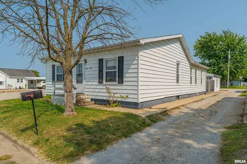 808 N Jefferson St, Lincoln, IL 62656