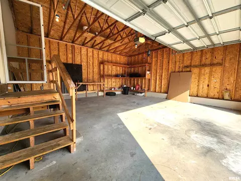 210 Bittersweet St, Payson, IL 62360 photo 32