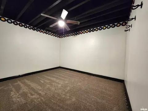 210 Bittersweet St, Payson, IL 62360 photo 25