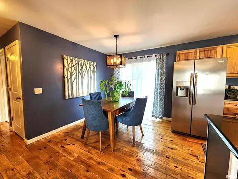 210 Bittersweet St, Payson, IL 62360 photo 9
