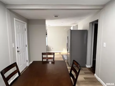 2124 N 19th St, Springfield, IL 62702 photo 11