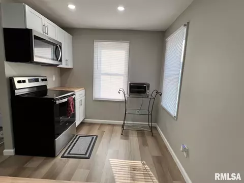 2124 N 19th St, Springfield, IL 62702 photo 7