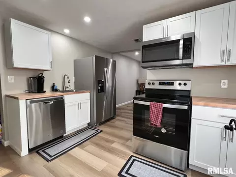 2124 N 19th St, Springfield, IL 62702 photo 5