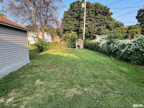 2124 N 19th St, Springfield, IL 62702 photo 4