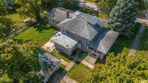113 W Franklin St, Mclean, IL 61754 photo 39