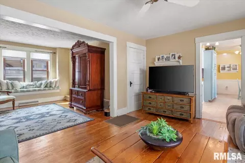 2547 Yale Blvd, Springfield, IL 62703 photo 12