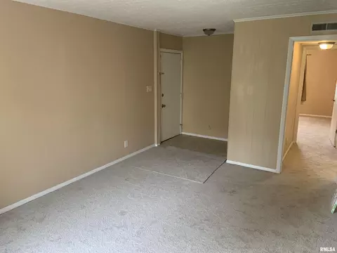 2545 W Monroe St, Springfield, IL 62704 photo 3