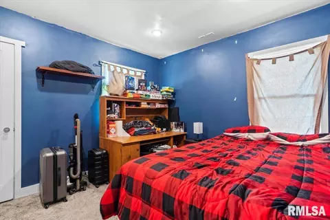 2408 S 6th St, Springfield, IL 62703 photo 8