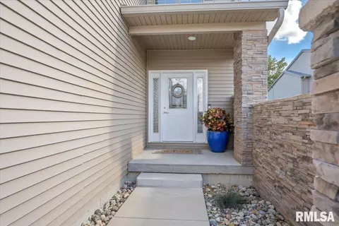 308 Harbor Point Pl, Springfield, IL 62712 photo 2
