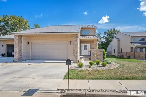 308 Harbor Point Pl, Springfield, IL 62712 photo 3