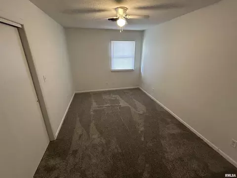 1511 Cummins Ave, Springfield, IL 62702 photo 5