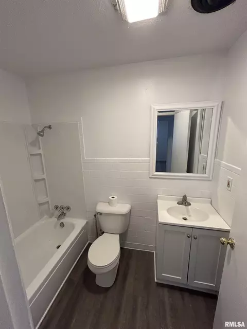 1511 Cummins Ave, Springfield, IL 62702 photo 8
