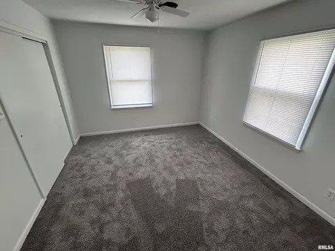 1511 Cummins Ave, Springfield, IL 62702 photo 7