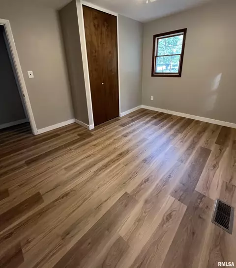 Bedroom - 8 Claire Dr, Springfield, IL 62702 photo 5 of 5