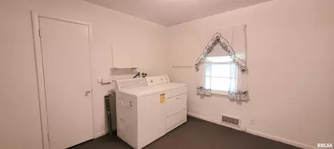 Other - 2361 E Converse Ave, Springfield, IL 62702 photo 10 of 15