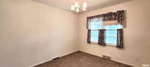 Other - 2361 E Converse Ave, Springfield, IL 62702 photo 6 of 15