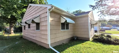 Exterior - 2361 E Converse Ave, Springfield, IL 62702 photo 9 of 9