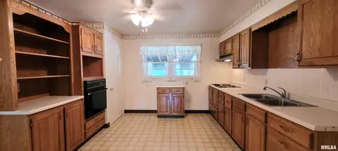 Kitchen - 2361 E Converse Ave, Springfield, IL 62702 photo 1 of 1