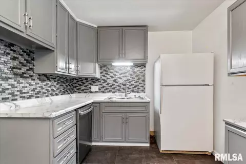 2216 Ramsey Rd, Springfield, IL 62702 photo 8