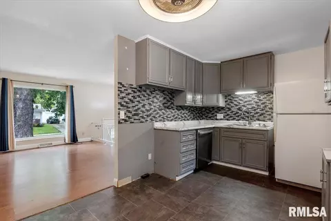 2216 Ramsey Rd, Springfield, IL 62702 photo 9