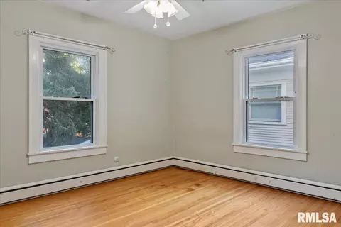 426 W Cook St, Springfield, IL 62704 photo 19