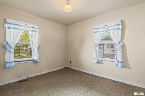 2019 Hood St, Springfield, IL 62703 photo 20