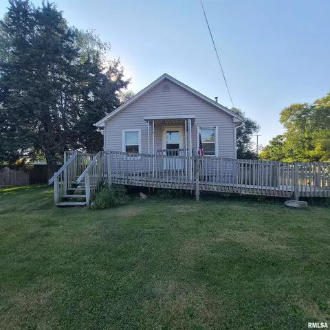 1098 Lancaster St, Galesburg, IL 61401