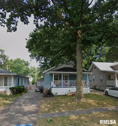 2324 Holmes Ave, Springfield, IL 62704