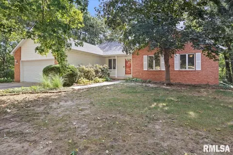 78 Palomino Rd, Springfield, IL 62702
