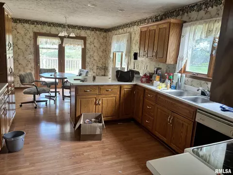 4021 Eagle Wing Dr, Springfield, IL 62711 photo 6