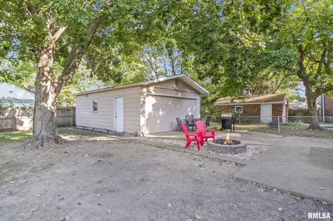 2122 N 6th St, Springfield, IL 62702 photo 28