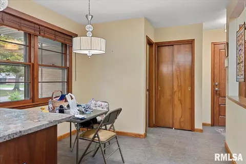36 Pinehurst Dr, Springfield, IL 62704 photo 16