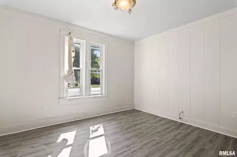 1221 E South Grand Ave, Springfield, IL 62703 photo 12